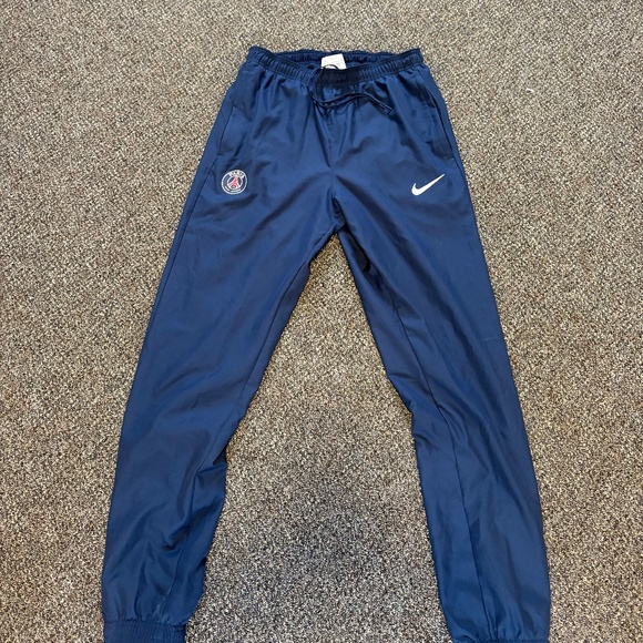 Nike mens Paris Saint- Germain dri-fit Football knit pants. (Men’s small) - Picture 1 of 3